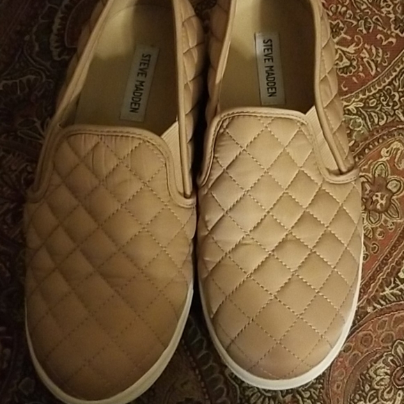 Steve Madden Shoes - Tennis